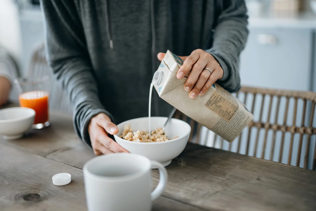 VegNews.OatMilkCereal.Getty