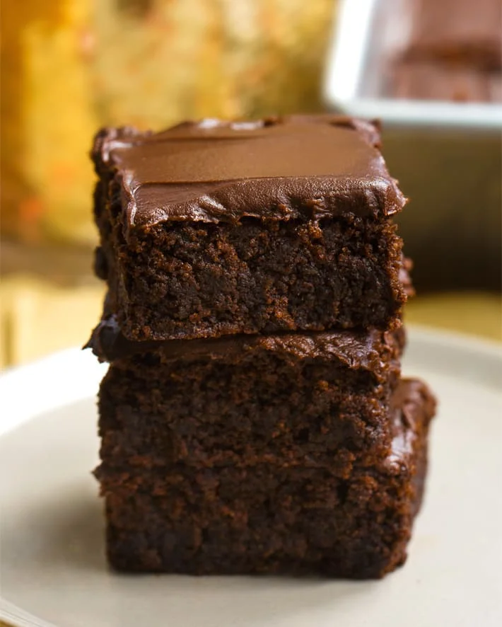 Indulge Guilt-Free: Decadent Low-Carb Almond Flour Brownies Recipe
